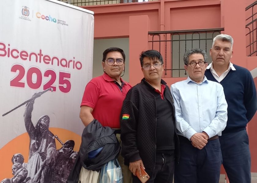 Primer encuentro de historiadores termina haciendo pedazos muchos de los capítulos del pasado de Bolivia