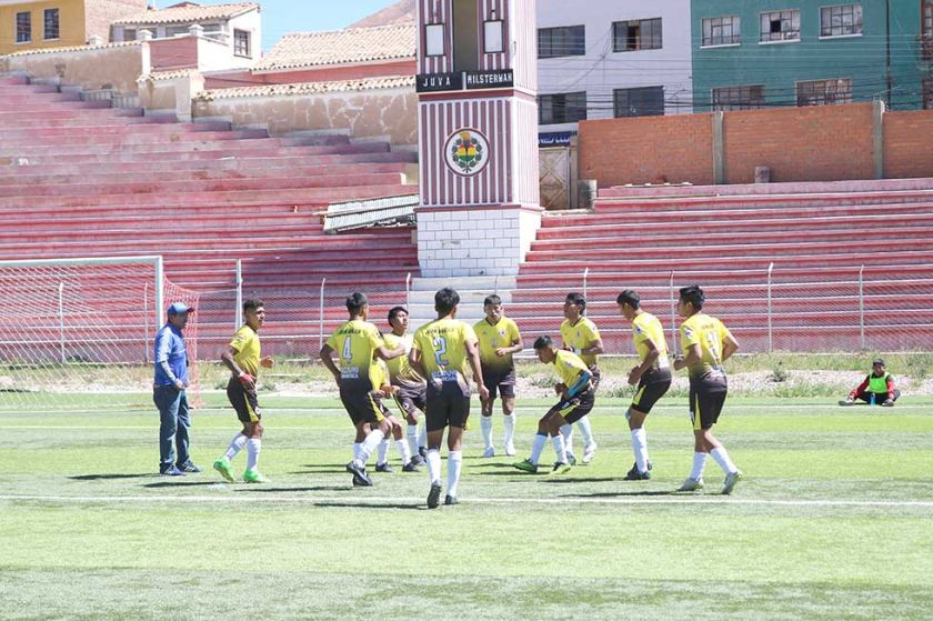 Juan Aurich busca afianzarse en la cima a costa de Universitario