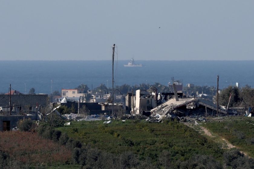 El Ejército israelí realiza operaciones “precisas” en hospitales del sur de Gaza