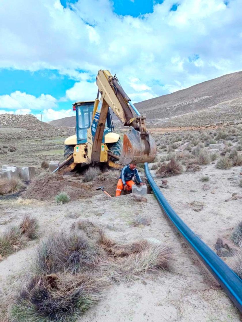 Anuncian aducción de agua desde Juch’uy Chaluma