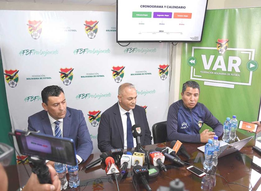 Árbitros bolivianos podrán dirigir en el fútbol chileno