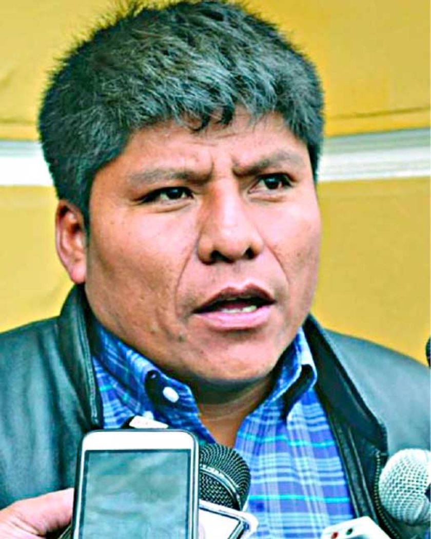‘Evistas’ acusan a Montaño  de promover las agresiones