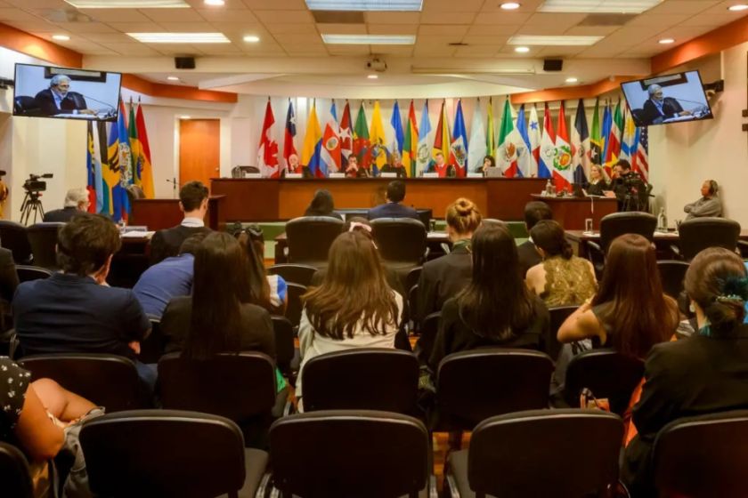 Piden a la CorteIDH condena contra Venezuela por la violación a los derechos del excandidato Capriles
