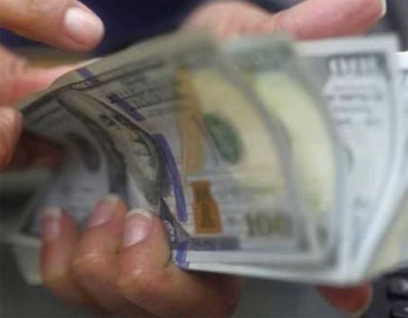 Crece la preocupación por la escasez de dólares