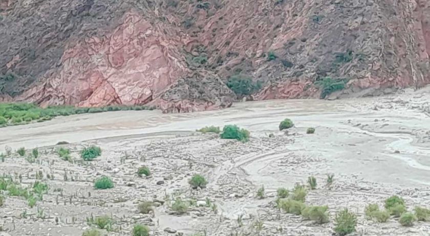 Desborde del Pilcomayo afecta a casi 20 hectáreas de tierras en Oronckota