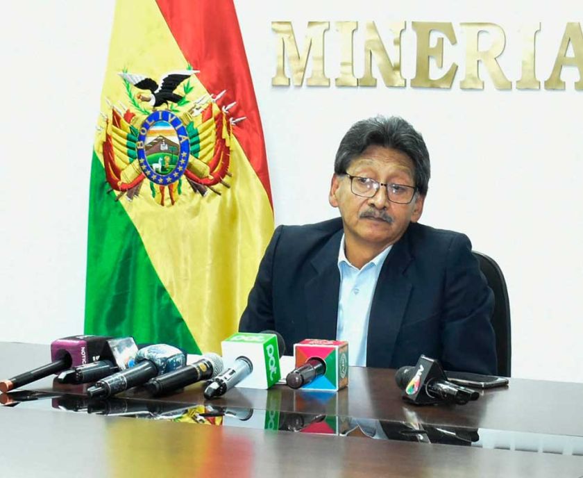 Gobierno garantiza refinerías a instalarse en Oruro y Potosí