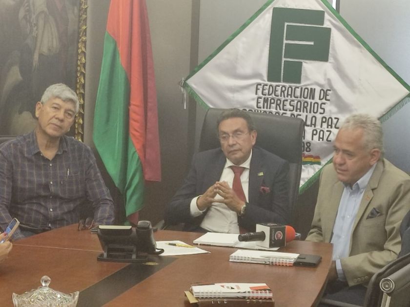 Empresarios ven ‘desproporcional’ el incremento propuesto por la COB e insisten en diálogo tripartito