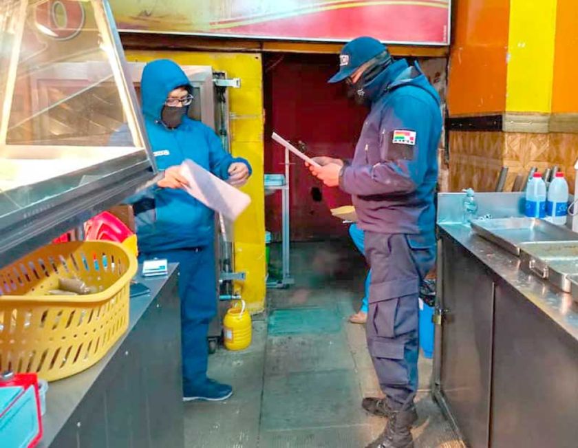 Detectan mala manipulación de alimentos en restaurantes 