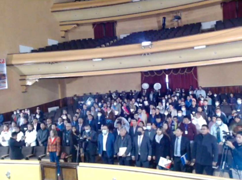 1º Cumbre de salud identifica necesidades en equipamiento