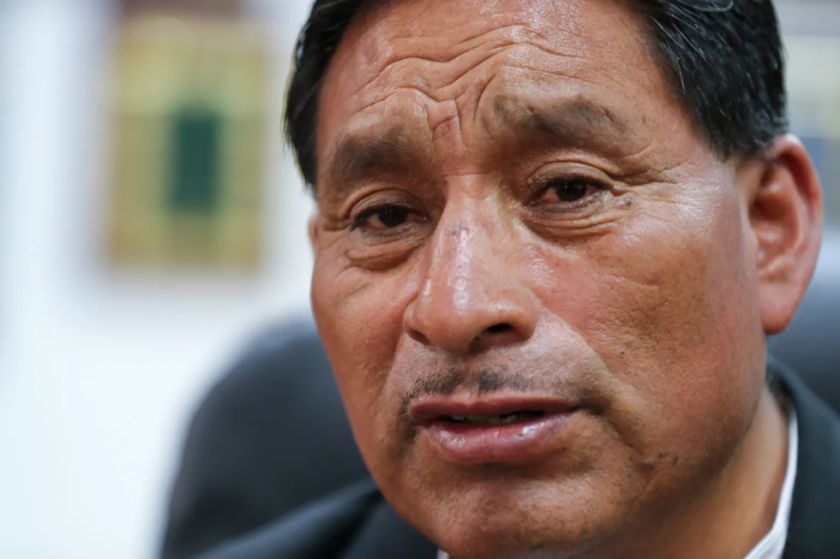 Unos 400 ancianos abandonados a su suerte al migrar sus familias de Ecuador al extranjero