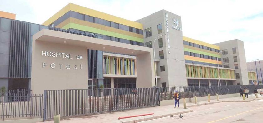 Hospital de Tercer Nivel ya atiende 18 especialidades 