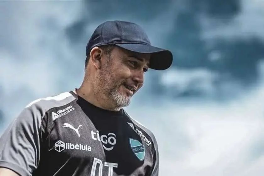 Flavio Robatto aguardará por Savio y Da Costa para el clásico paceño