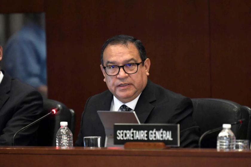 La Fiscalía de Perú abre investigación a primer ministro por supuesta contratación irregular