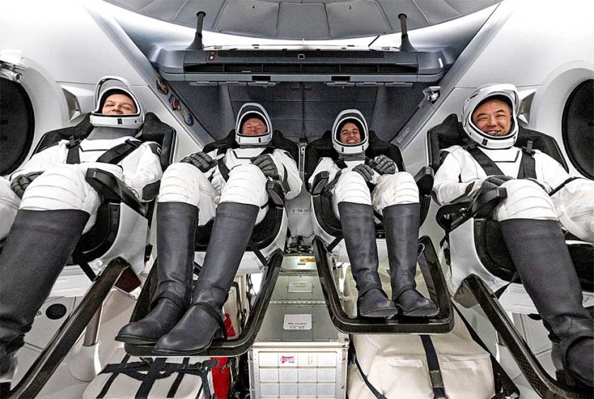 Los tripulantes de Crew-7 regresan con éxito a tierra