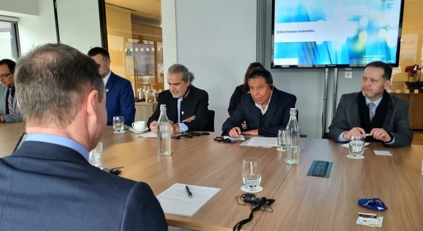 Bolivia busca asesoría en bonos verdes: Choquehuanca se reúne con expertos en Londres 