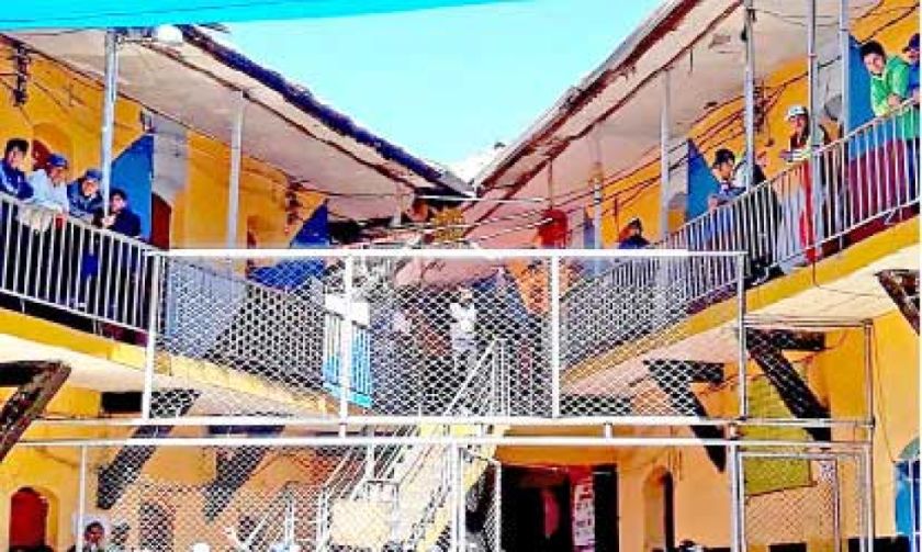 Cárceles viven crisis “casi de carácter humanitario“
