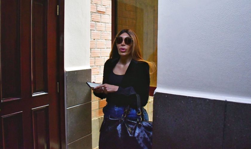 Se reinstala el juicio contra Gabriela Zapata; no se presentan Evo ni García Linera