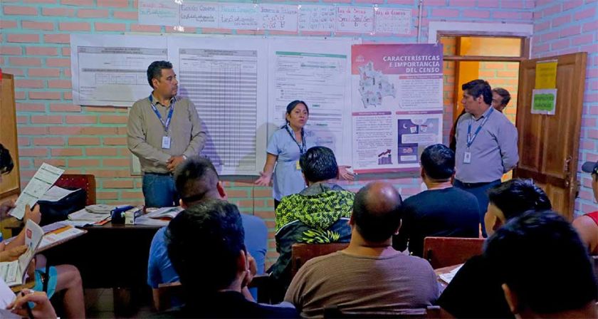 Capacitan a reos como censistas voluntarios
