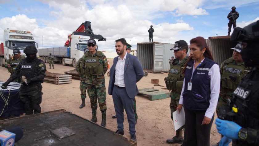 Incautación de droga: Arce refuerza críticas del Gobierno contra la Fiscalía