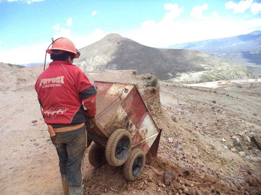 Madura propuesta de modificar distribución de regalías mineras