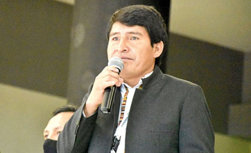 Gobernador de Chuquisaca anuncia demanda penal por calumnia contra dos páginas informativas