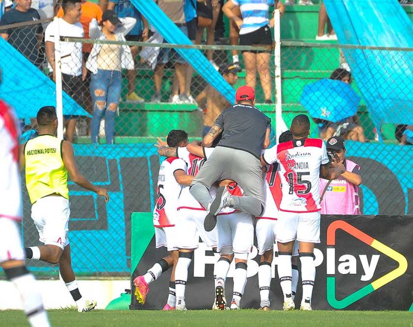 Nacional Potosí apuesta por sumar puntos en Brasil