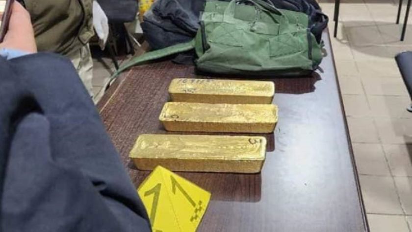 Lingotes de oro: Detención domiciliaria para tres imputados; Fiscalía investiga origen y destino