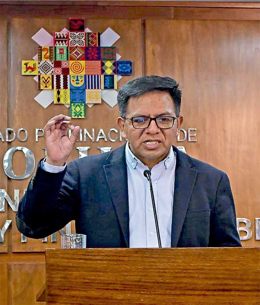 Gobierno no modificará previsión del crecimiento