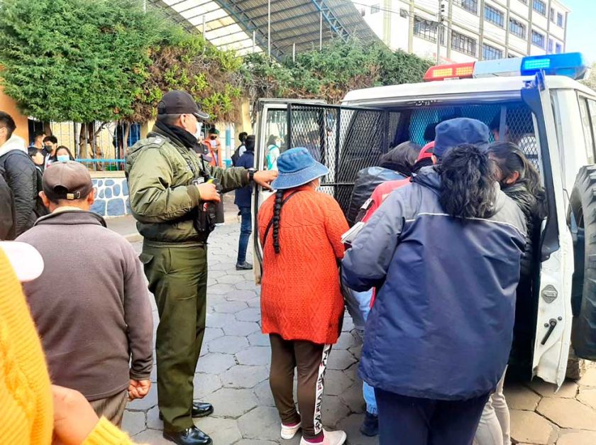 Acusado por caso avalancha viola arresto domiciliario y suma delitos