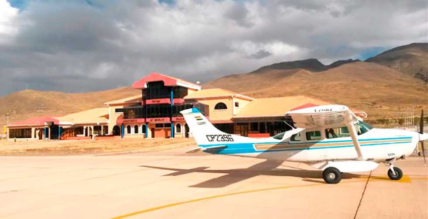 Garantizan recursos para obras en el aeropuerto para Potosí