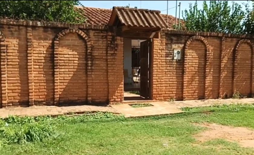 La Policía allana domicilio de un obispo en Santa Cruz; la Iglesia Católica pide respeto al debido proceso