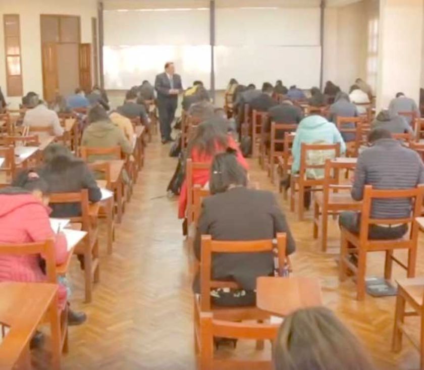 Carreras ya desarrollan los primeros parciales en la U