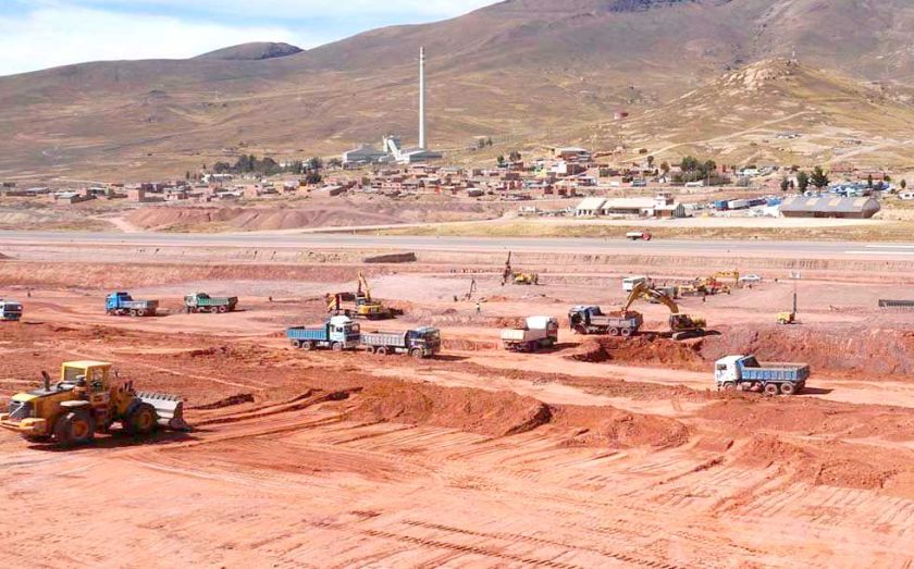 Denuncian paralización de obras en el aeropuerto local 