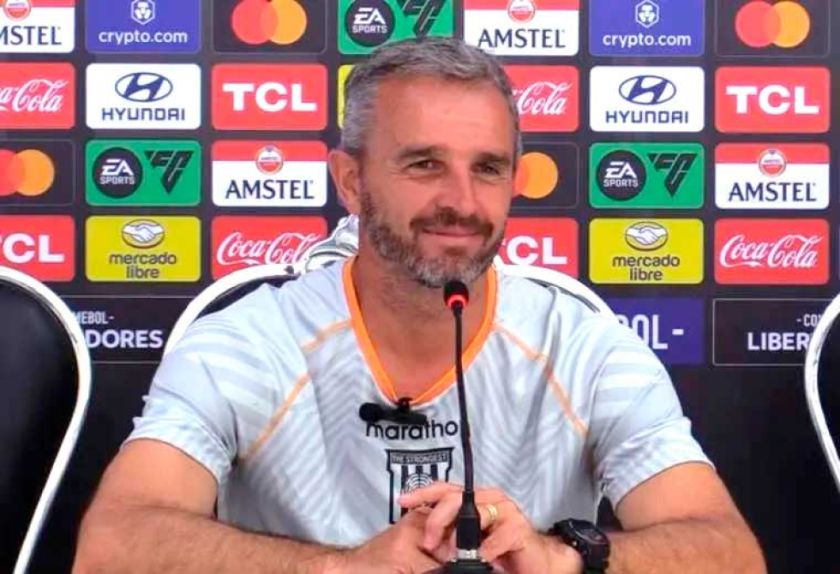 Lavallén claudica a la dirección técnica de The Strongest