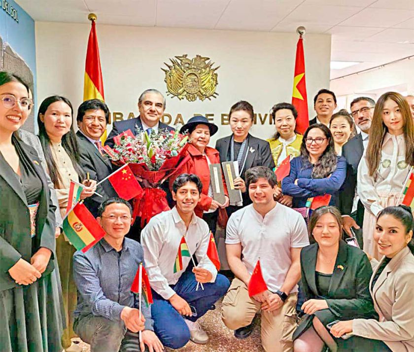 Bolivia y China refuerzan sus relaciones bilaterales