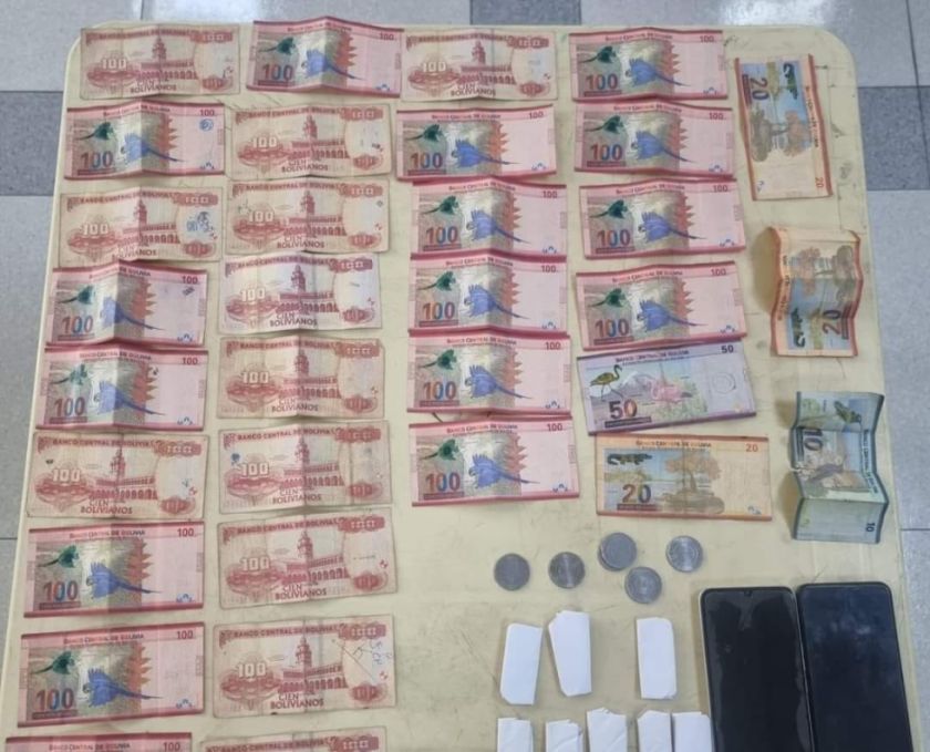 Detienen a dos "dealers" qué estaban con dosis de cocaina en Potosí 