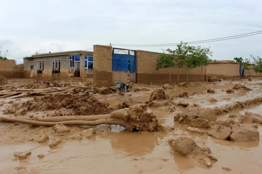 Al menos 300 muertos por las inundaciones en Afganistán, según Naciones Unidas