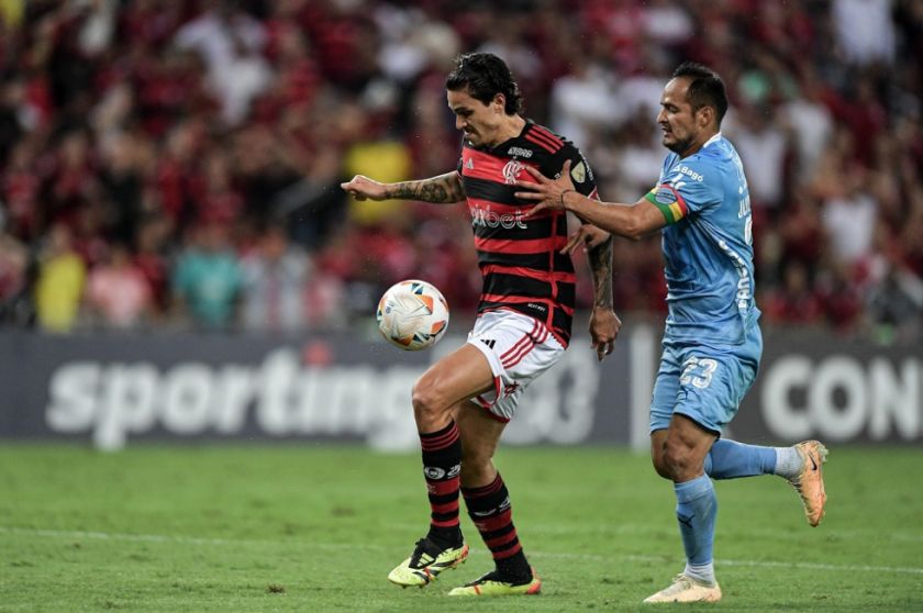 Bolívar pierde el invicto con una humillación en Río de Janeiro