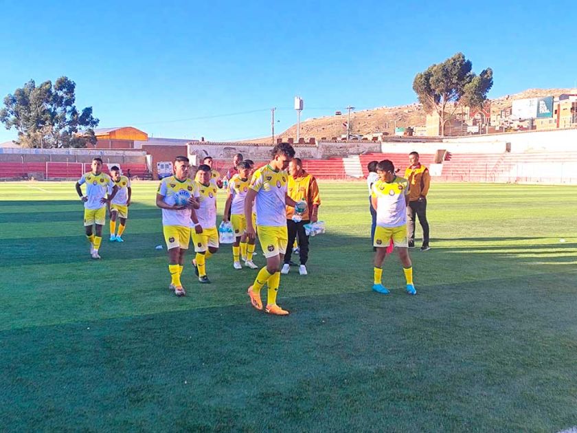 Rosario Central y Río San Juan Humi abren los partidos de vuelta de la fase regional