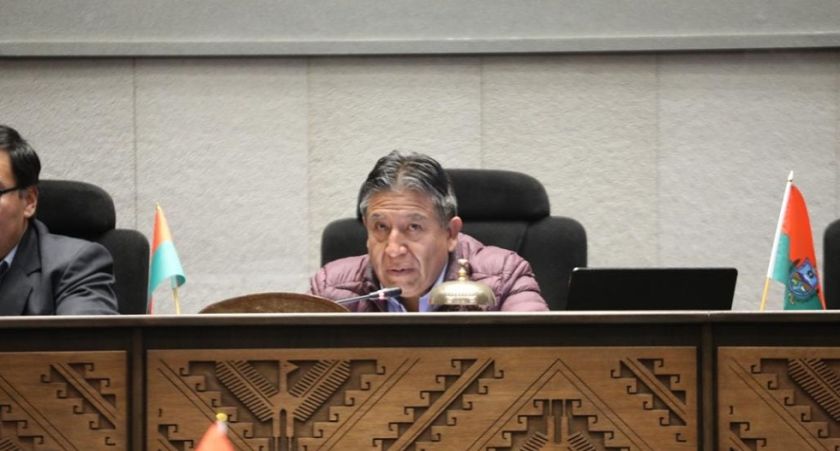 Sala constitucional admite recurso contra Choquehuanca por no convocar a sesión sobre leyes antiprórroga