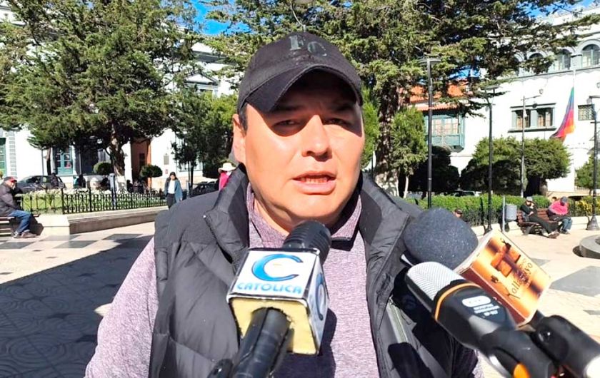 Fedjuve pide el cambio del gerente interino de Aapos