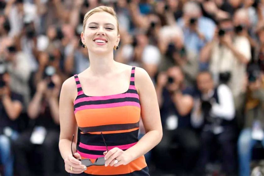 Scarlett Johansson dice que OpenAI aceptó  suspender una voz de ChatGPT similar a la suya