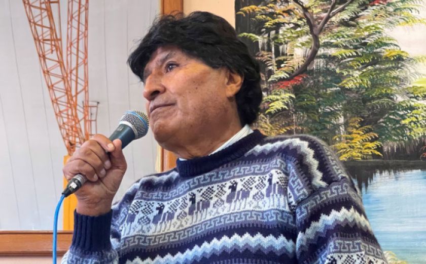 ¿Cuánto pide Evo Morales por haber sido inhabilitado como candidato en 2020?