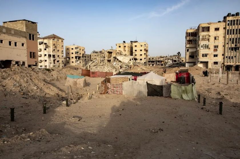 Bombardeos israelíes en toda la Franja mientras los tanques avanzan en Rafah