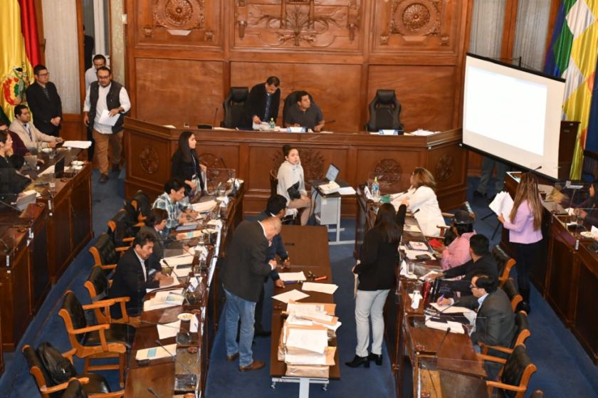 Desde los órganos Judicial y Electoral instan al Legislativo a continuar con la preselección de candidatos judiciales