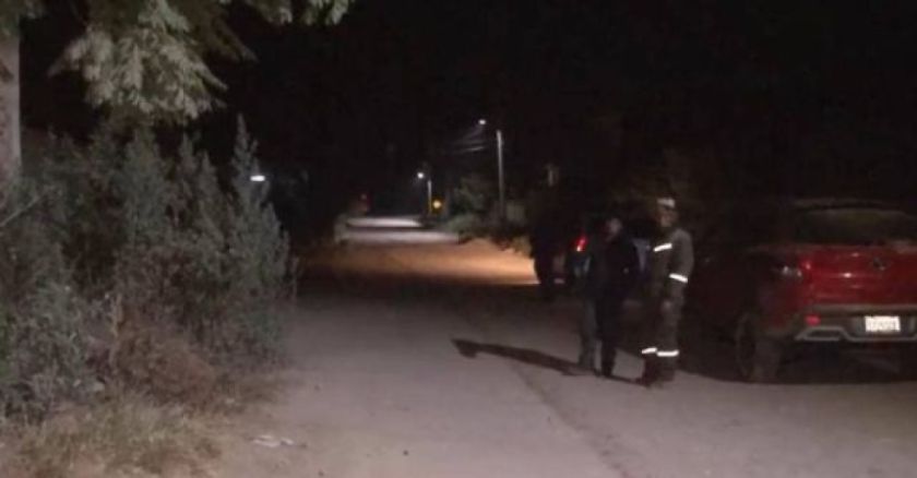 Hombre muere por tratar de defender a una mujer que era golpeada por su pareja