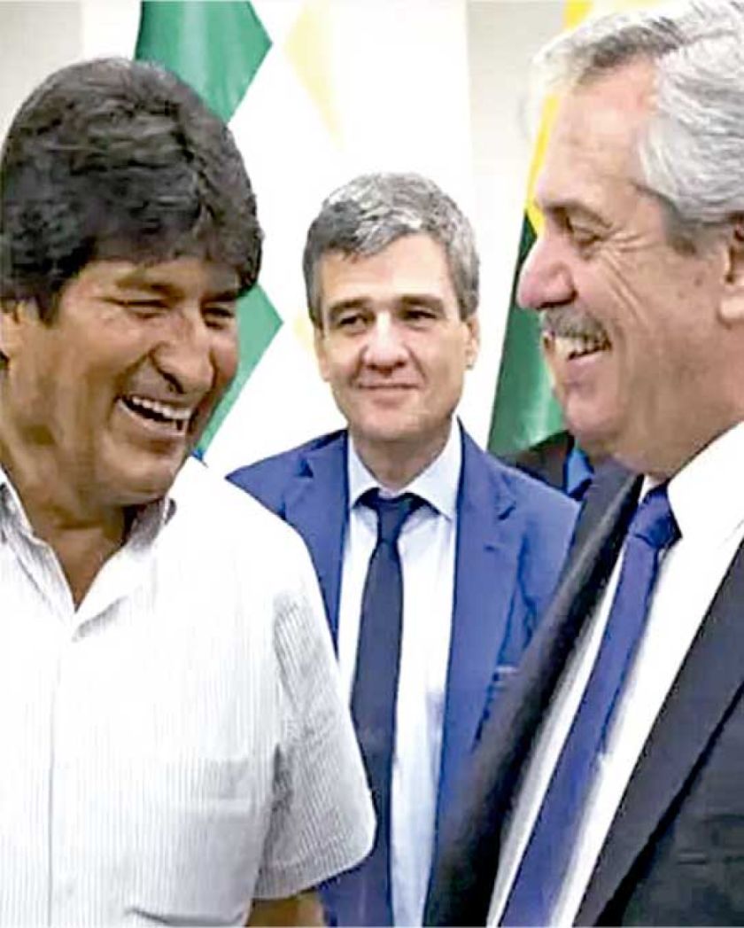 Jeanine Áñez lanza críticas  contra Morales y Fernández