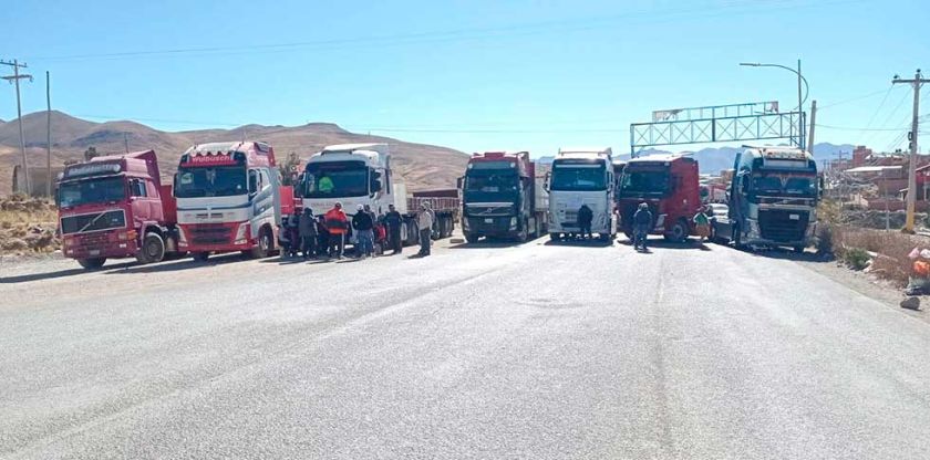 La Villa Imperial está aislada por bloqueos del transporte
