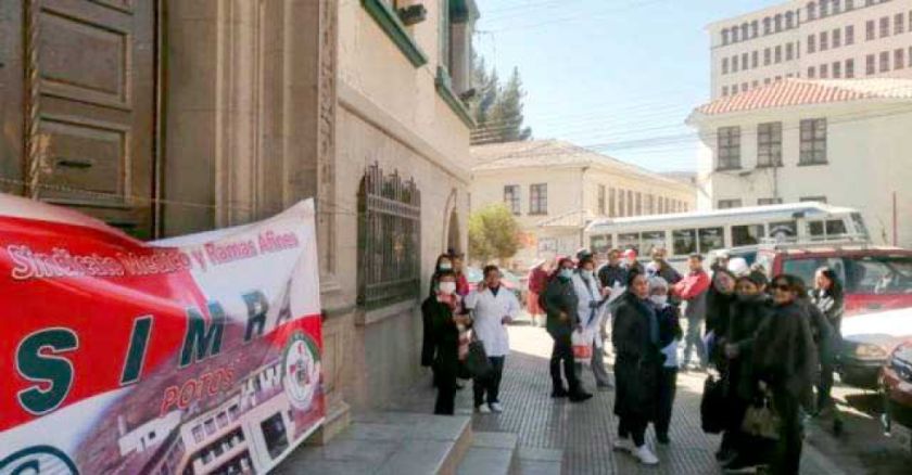 Los trabajadores de la CNS anuncian otro paro de 72 horas para esta semana