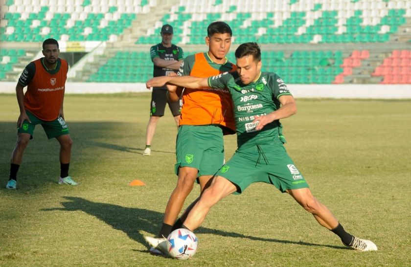 Zago comenzó a delinear el equipo de la Verde